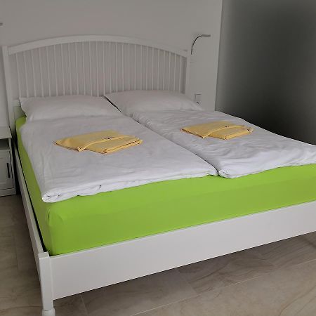 Hotel Milan Vopicka Hluboká nad Vltavou Buitenkant foto