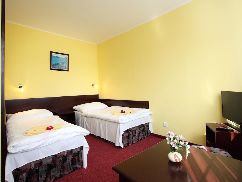 Hotel Milan Vopicka Hluboká nad Vltavou Kamer foto